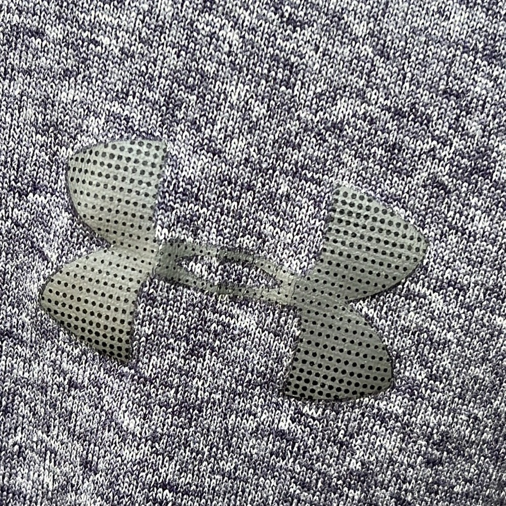 Under Armour short sleeve loose heat gear Heather gray men’s size large - Picture 6 of 8